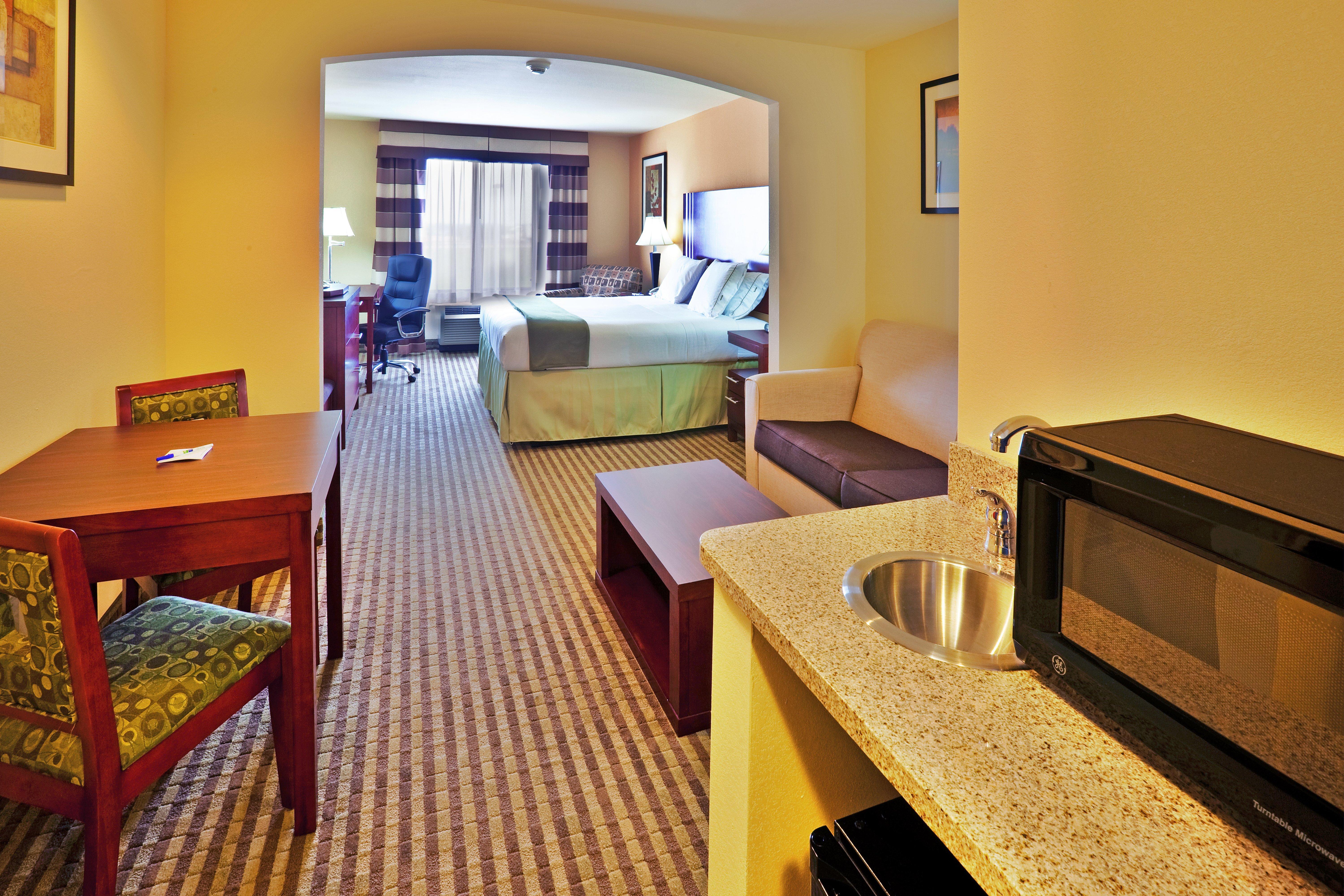 Holiday Inn Express & Suites Perry By Ihg Exterior foto