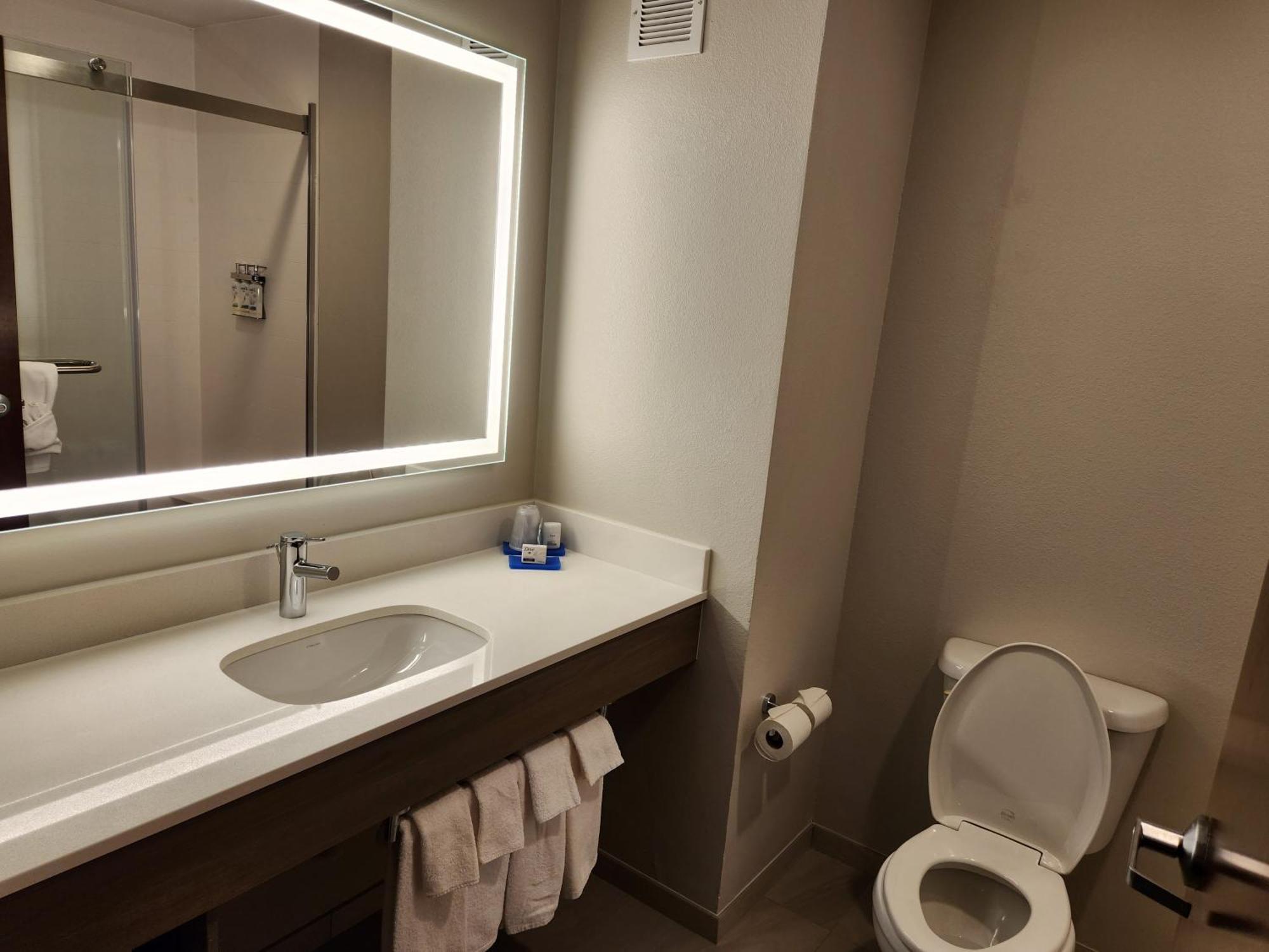 Holiday Inn Express & Suites Perry By Ihg Exterior foto